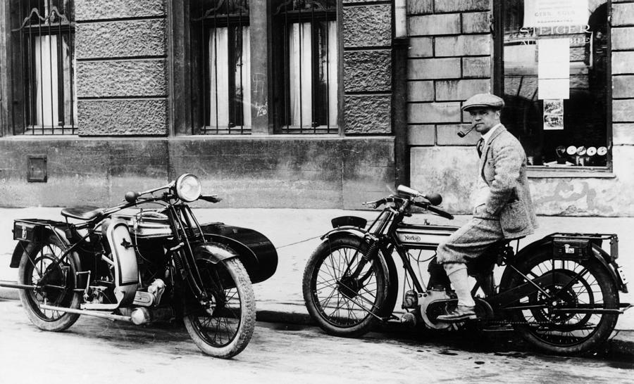 A Man On A Norton Bike, Model 16h 490cc Photograph by Heritage Images