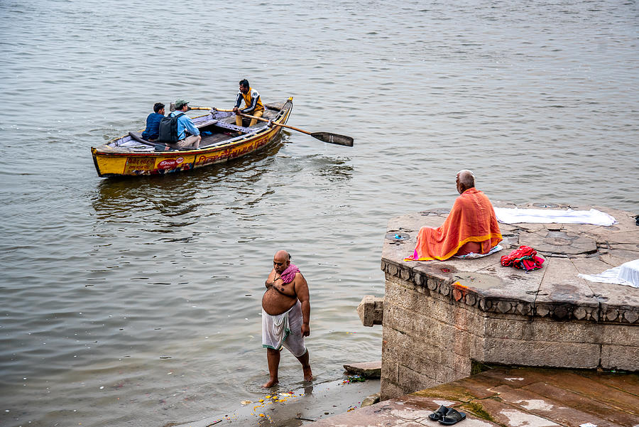 Boat Photograph - A Morning At Varanasi Ghat by Balasubramanian Gv