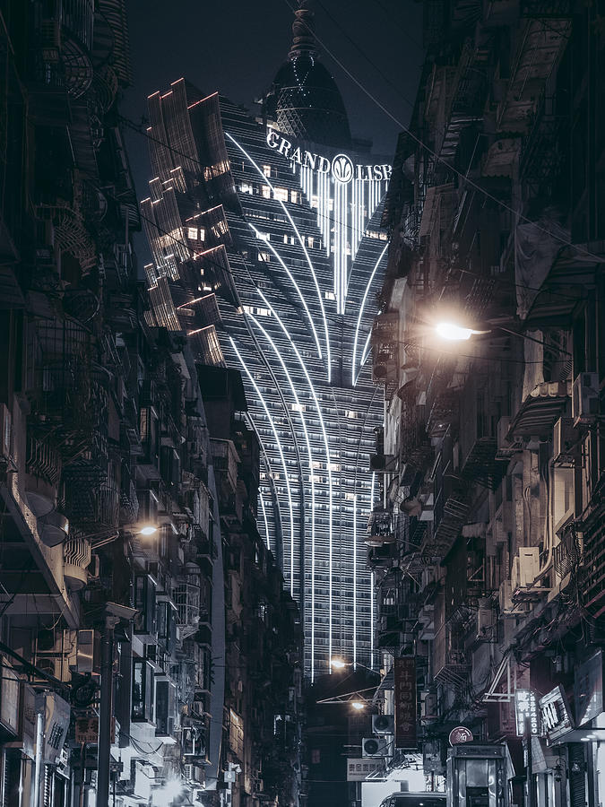 Las Vegas Photograph - A Night In Macau by Aron Tien