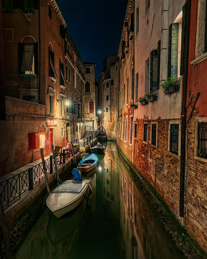Architecture Photograph - A Night In Venice by Tommaso Pessotto