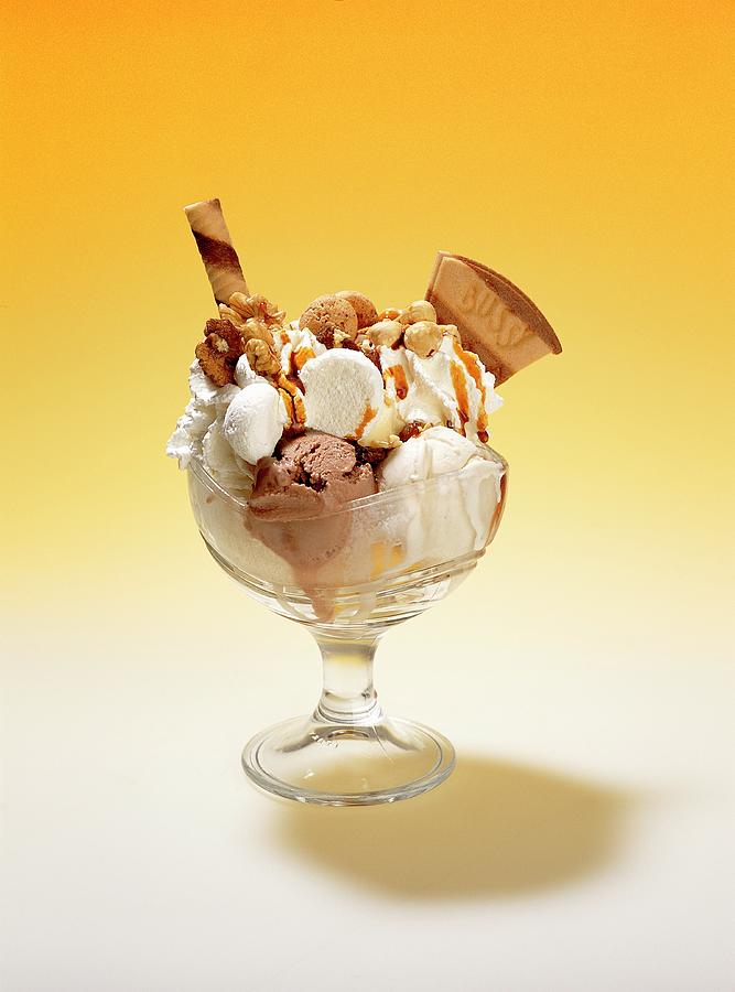 A Nut Sundae With Vanilla And Nut Ice Creams, Cream, Amarettini ...