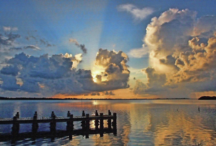 A Ray Of Sunshine Photograph by HH Photography of Florida