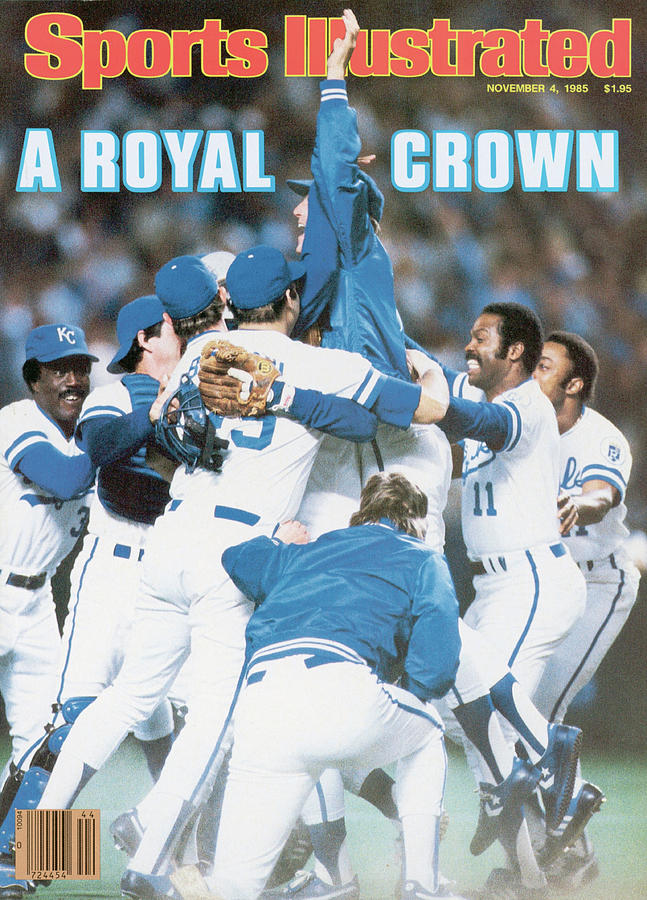 St. Louis Cardinals Photograph - A Royal Crown 1985 World Series Sports Illustrated Cover by Sports Illustrated