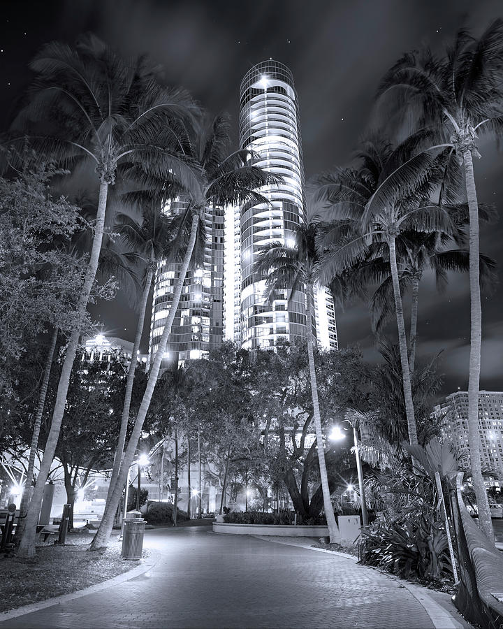 A Stroll Through Downtown Fort Lauderdale Photograph by Mark Andrew Thomas