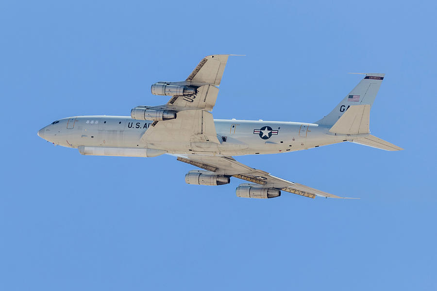 A U.s. Air Force E-8c Jstars Command Photograph by Rob Edgcumbe
