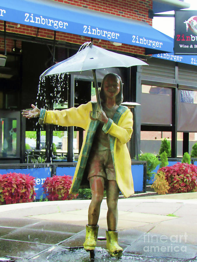 A Walk in the Rain by Roberta Byram A Walk in the Rain by Roberta Byram