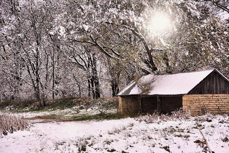 A Winter Barn Scene Photograph By Jennifer Broadstreet Hess