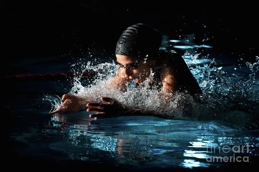 A Woman Swimming Breaststroke Photograph by Stanislaw Pytel