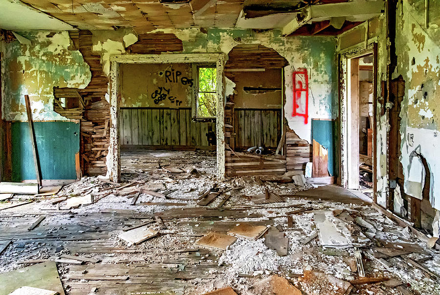 Abandoned Dreams 6 - The Living Room Photograph by Steve Harrington