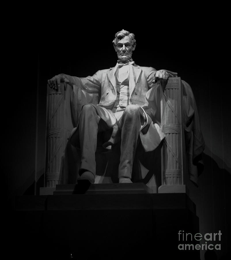 Abe Lincoln Statue 2042 Photograph by Jack Schultz