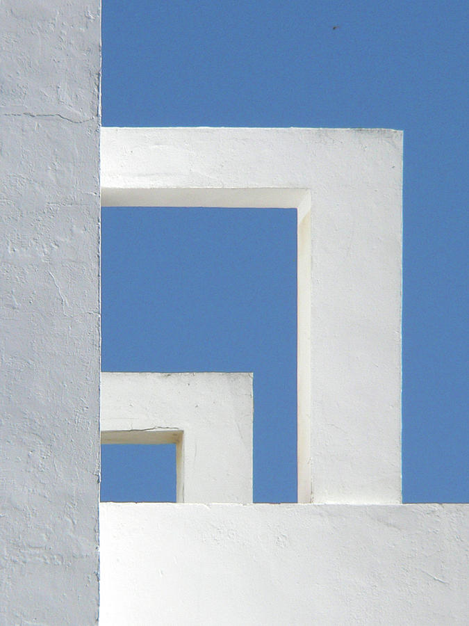 AbstracciÓn En Azul Y Blanco - White & Photograph by Juanluisgx