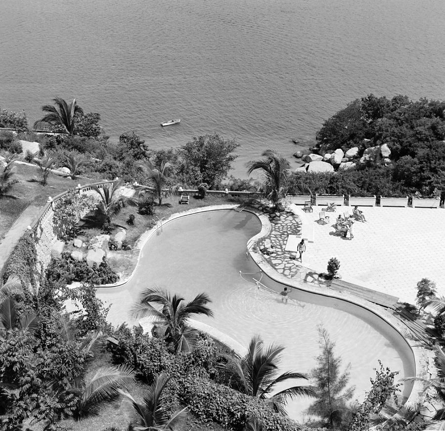 Acapulco, Mexico Photograph by Michael Ochs Archives