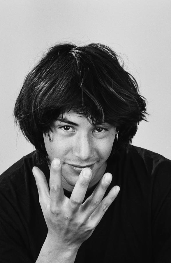 Keanu Reeves Photograph - Actor Keanu Reeves Portrait Session by George Rose