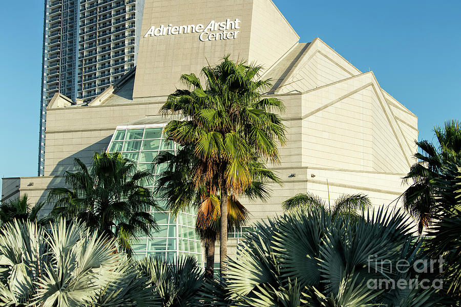 Adrienne Arsht Center Photograph - Adrienne Arsht Center For The Performing Arts Of Miami-dade Coun by David Oppenheimer Adrienne Arsht Center Photograph - Adrienne Arsht Center For The Performing Arts Of Miami-dade Coun by David Oppenheimer