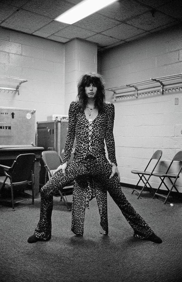 Steven Tyler Photograph - Aerosmith Live At Msg by Fin Costello