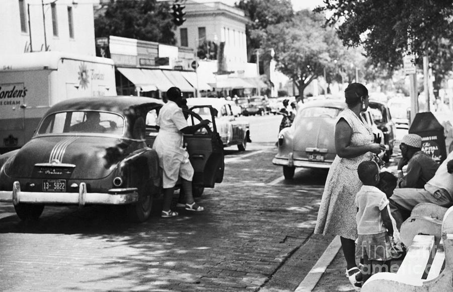 African American Residents Carpool Photograph by Bettmann