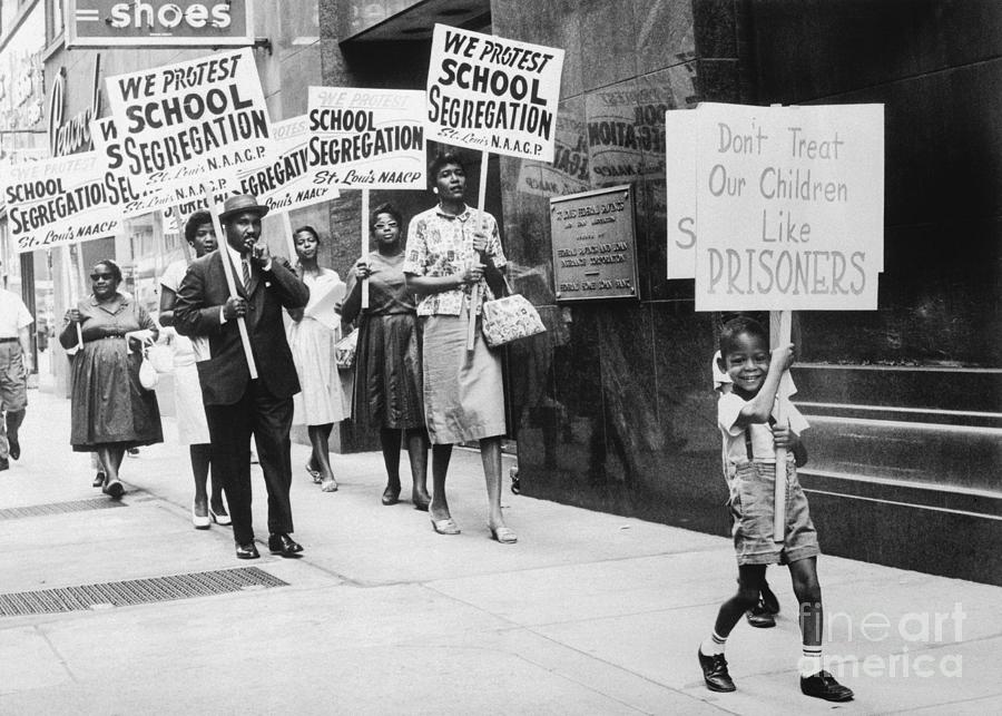 African Americans Protesting School Photograph by Bettmann