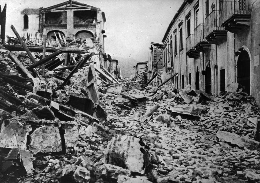 Aftermath Photograph by Hulton Archive