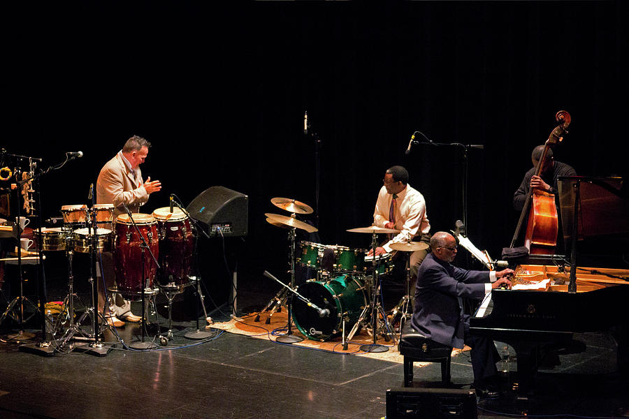 Ahmad Jamal Quartet 3 Photograph by Lee Santa
