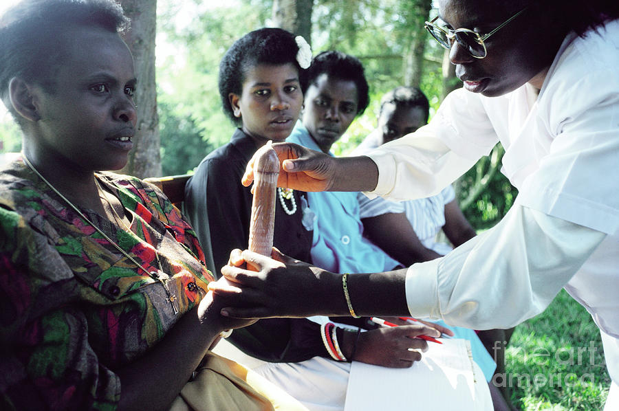 Aids Awareness Programme Photograph by Chris Sattlberger/science Photo Library