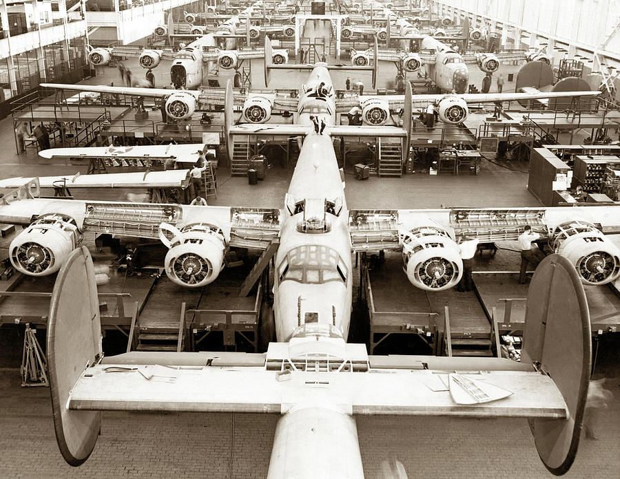 Aircraft Factory, 1943 Photograph by Granger - Pixels