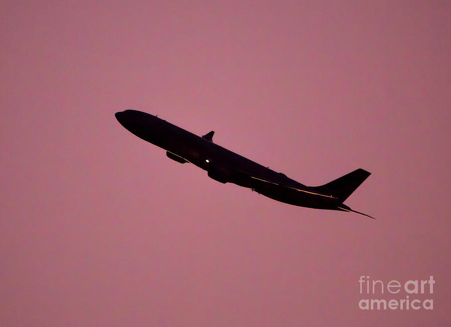 Airliner and Pink Sky by Kevin McCarthy Airliner and Pink Sky by Kevin McCarthy