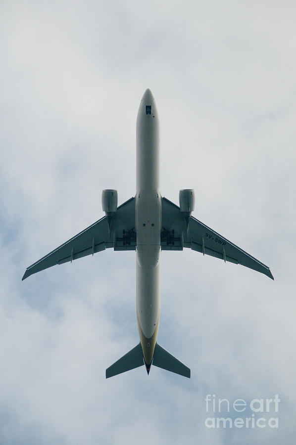 Airplane Flying Overhead Photograph by Sergio Amiti