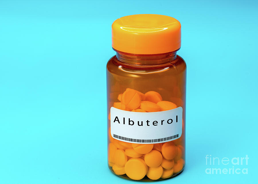 Albuterol Photograph - Albuterol Pill Bottle by Wladimir Bulgar/science Photo Library