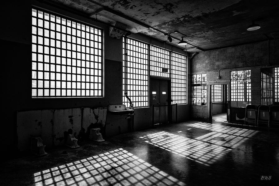 Alcatraz V BW Photograph by David Gordon