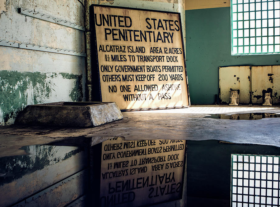 ALCATRAZ WARNING SIGN In LOCKDOWN Photograph By Daniel Hagerman