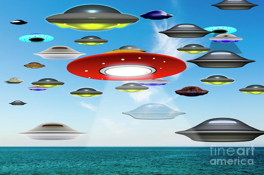 Alien Invasion Photograph by Photostock-israel/science Photo Library