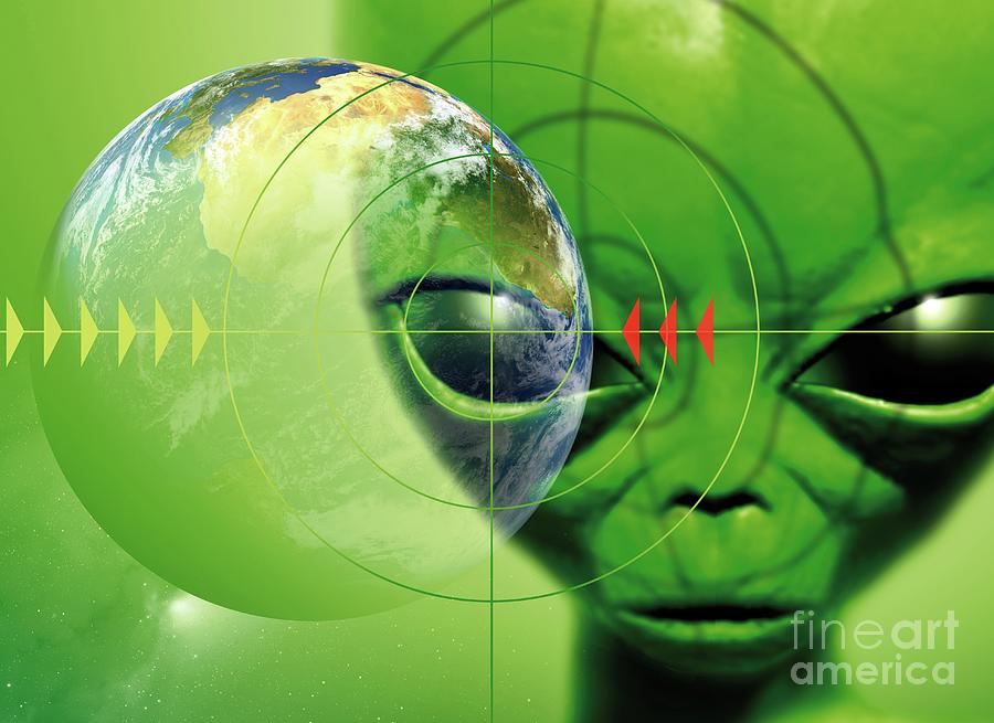 Science Fiction Photograph - Alien Watching Earth by Detlev Van Ravenswaay/science Photo Library