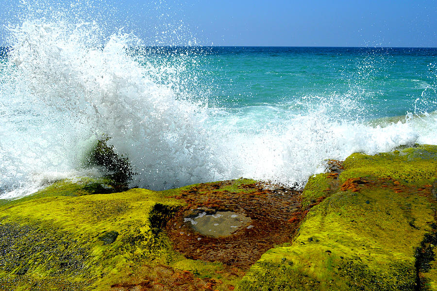 Aliso Point Splash - Laguna Beach Photograph by Glenn McCarthy Art and Photography