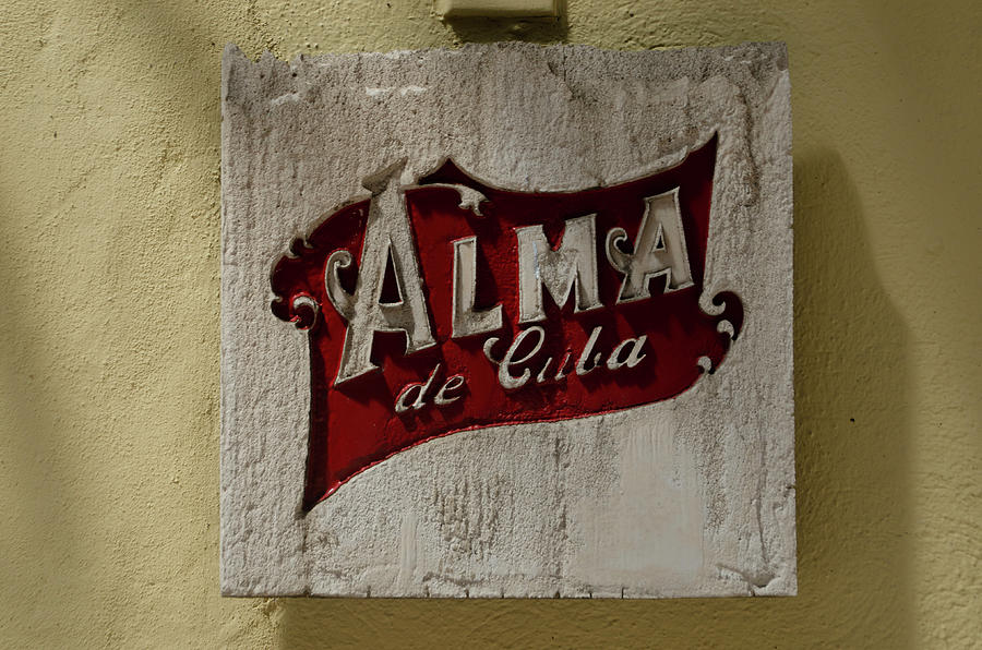 Alma de Cuba Photograph by Bill Cannon