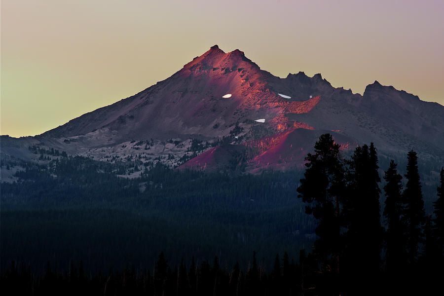 Alpineglow on Broken Top Mountain in the Three Sisters Wilderness of Oregon Photograph by Scenic Edge Photography