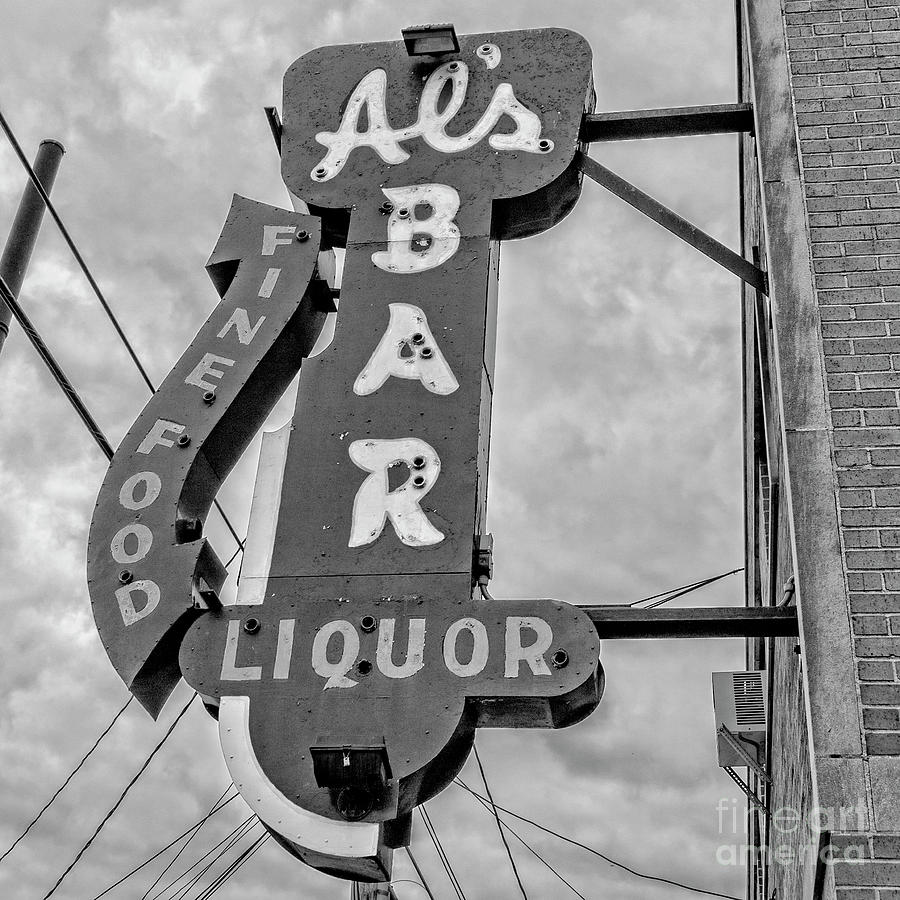 Als Bar Photograph by Lenore Locken