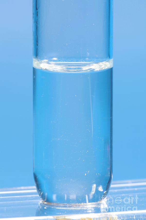 Aluminium In Excess Sodium Hydroxide Photograph by Martyn F. Chillmaid/science Photo Library
