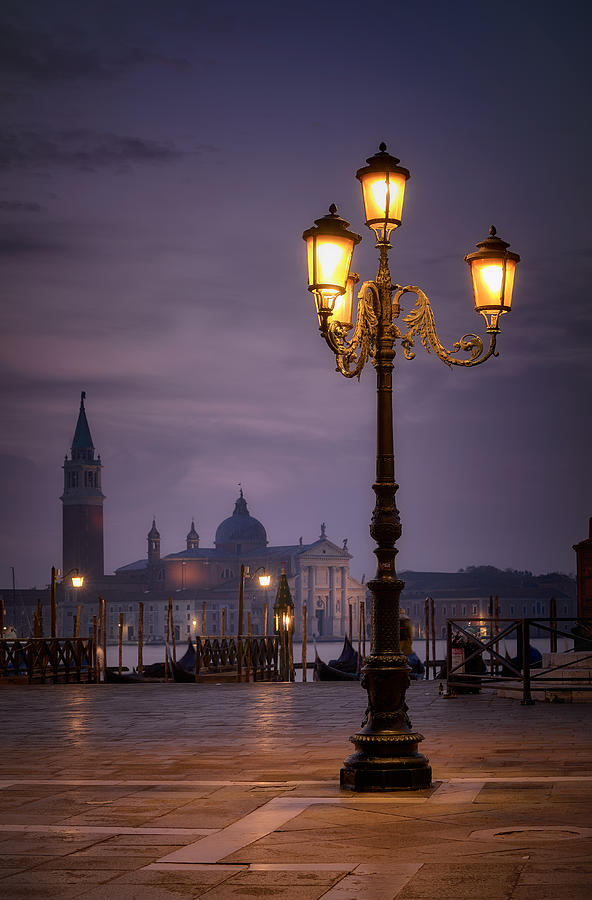 Amanecer En Venecia Photograph by Bartolome Lopez | Pixels