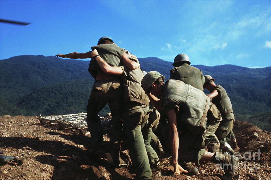 American Marines On Site Near Outpost Photograph by Bettmann