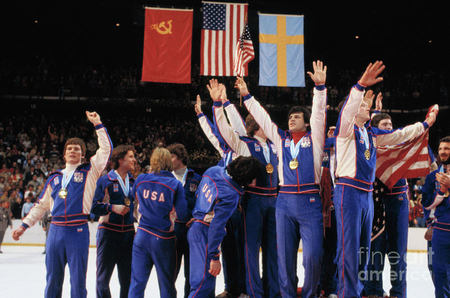 American Olympic Hockey Teams Posing Photograph by Bettmann