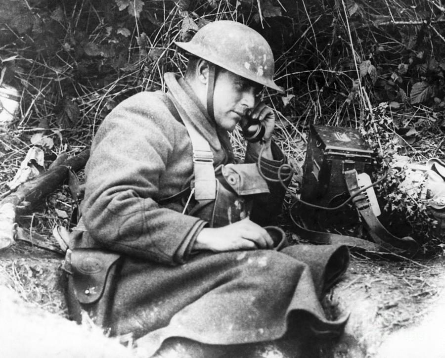 American Soldier On Mobile Phone While Photograph by Bettmann