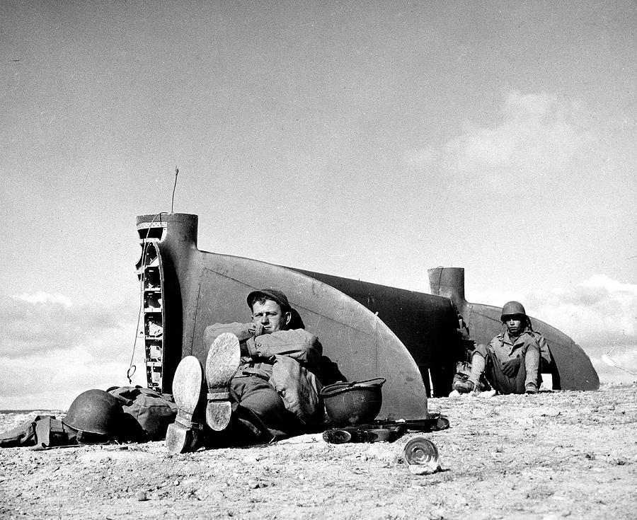 American Soldiers In Tunisia Wwii Photograph by Margaret Bourke-white American Soldiers In Tunisia Wwii Photograph by Margaret Bourke-white