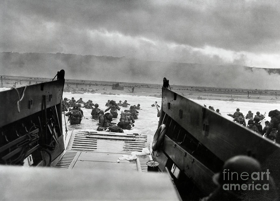 American Troops Land At Omaha Beach Photograph by Bettmann