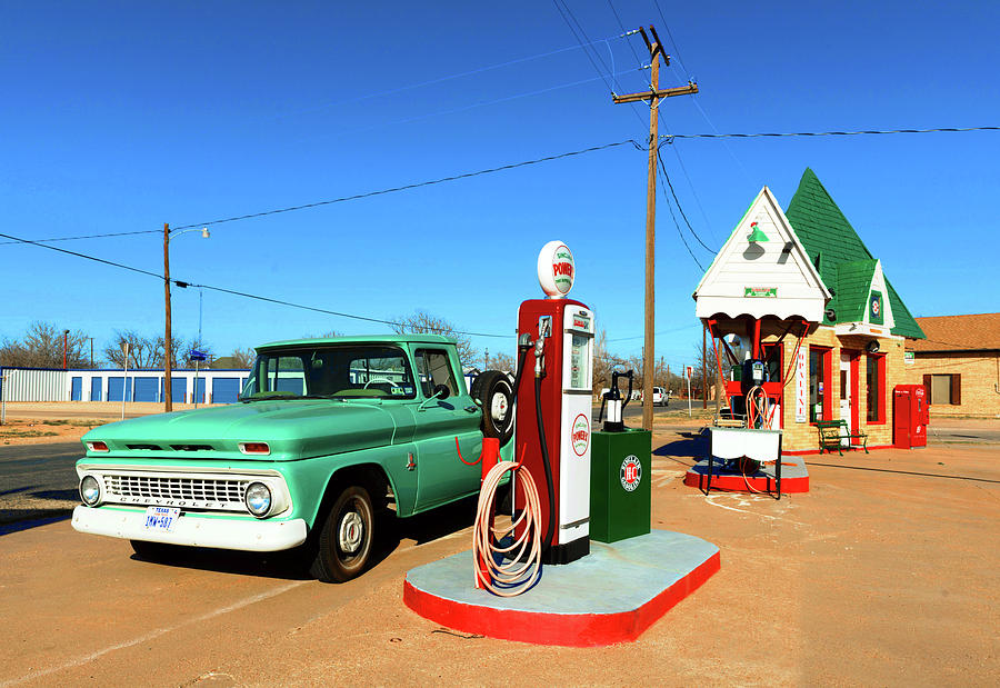 Americana Gas Station Photograph by Doc Braham