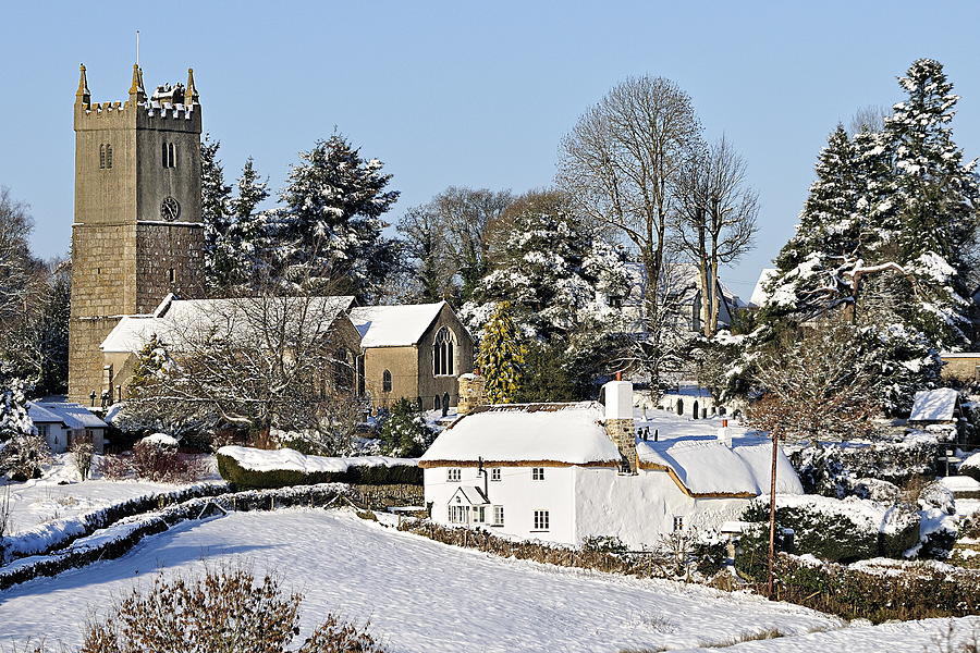 An English Christmas Scene. Photograph by Mike Rego