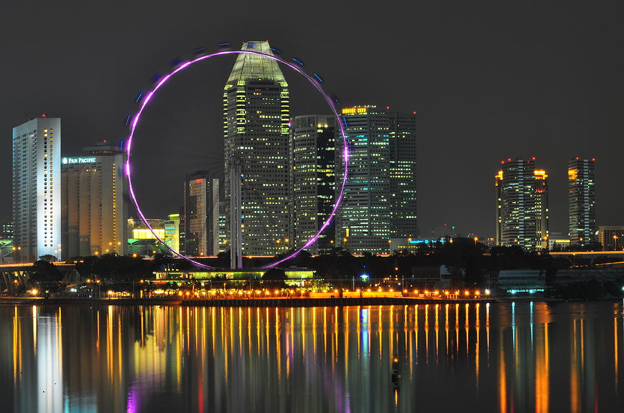 An Evening View From The Marina Barrage Photograph by Benjo Rulona