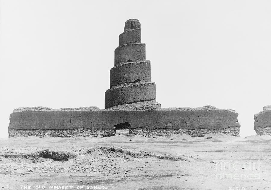 Ancient Tower Of Samara Photograph by Bettmann - Fine Art America