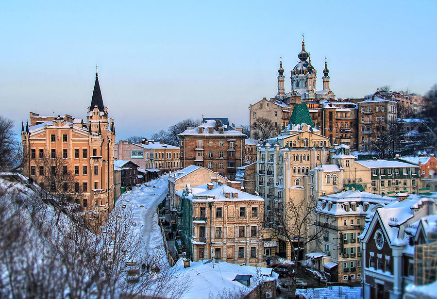 Winter Photograph - Andriyivskyy Descent by Alexander Kiyashko