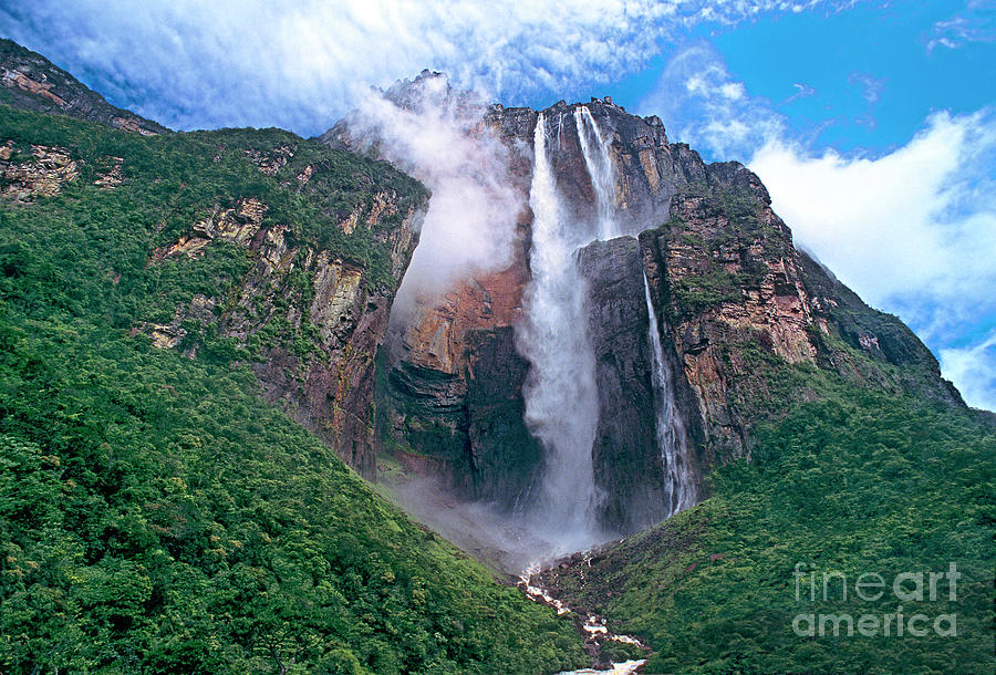 Angel Falls in Canaima National Park Venezuela Photograph by Dave Welling