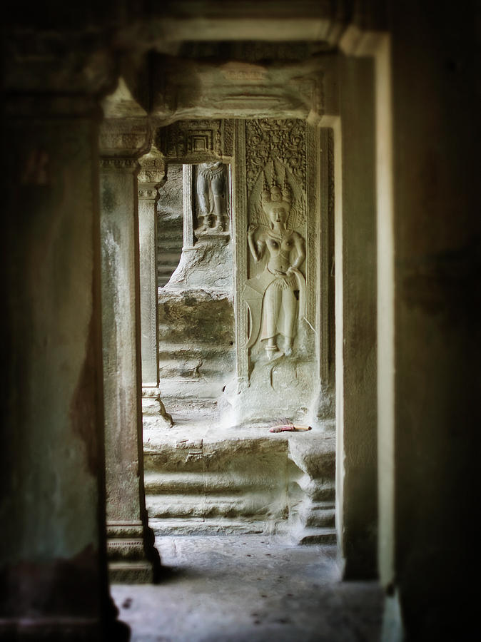 Angkor Wat Photograph by Huy Lam / Design Pics